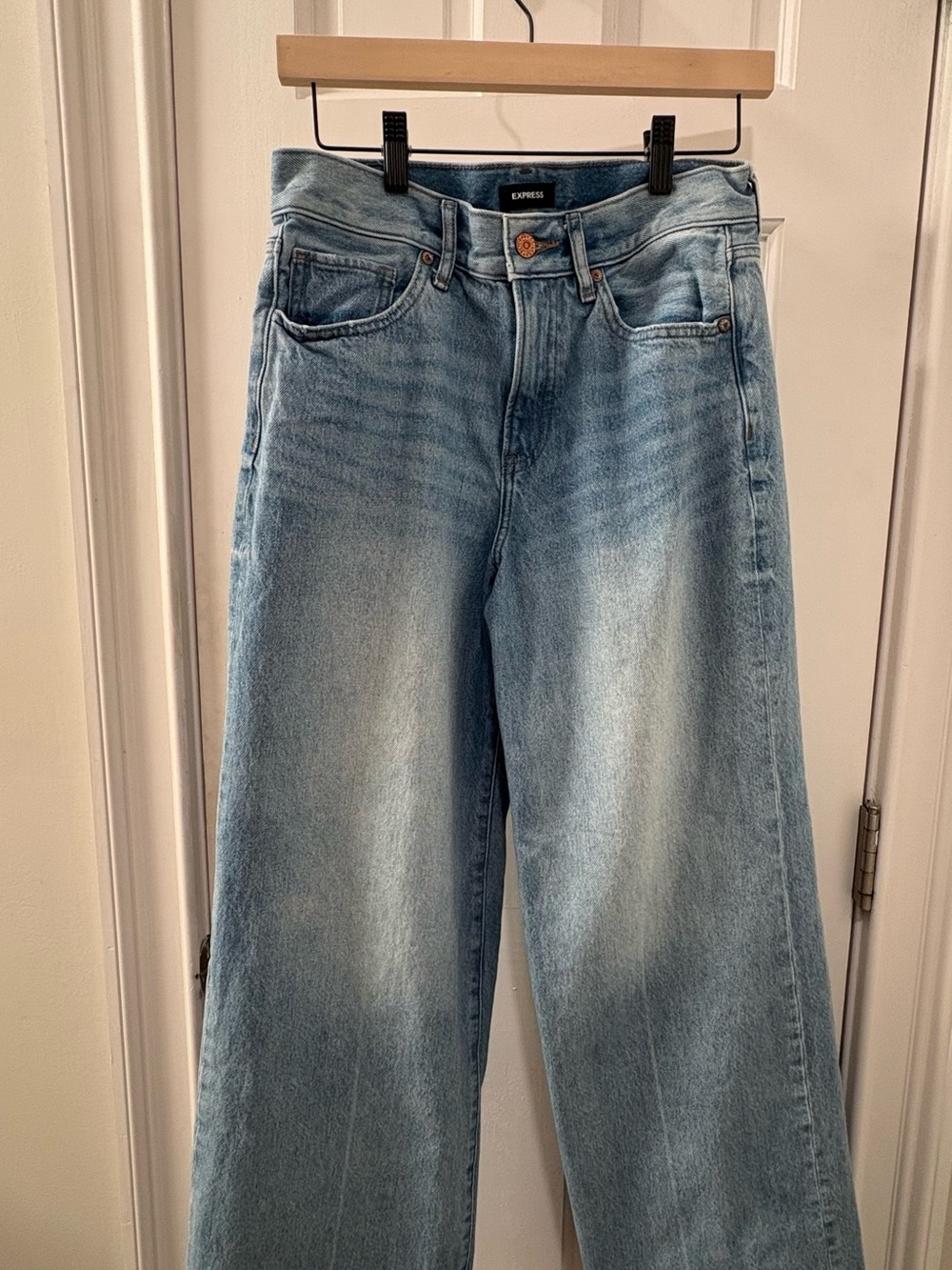 Express High-Rise Wide Leg Jeans Size 4S (Short) | Light Blue | Like New